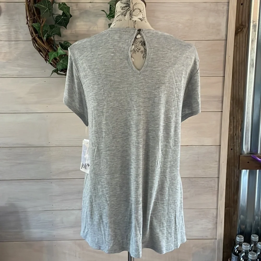 Jolt Gray and Cream Lace Top - Picture 3 of 4